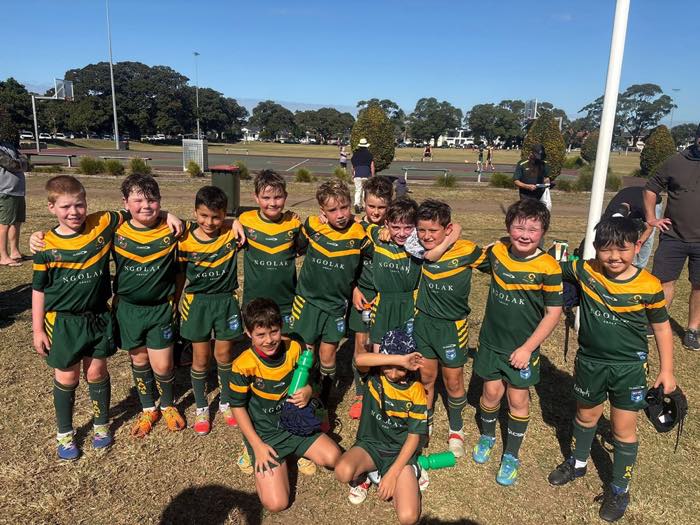 The Botany Rams under-9 side after a game