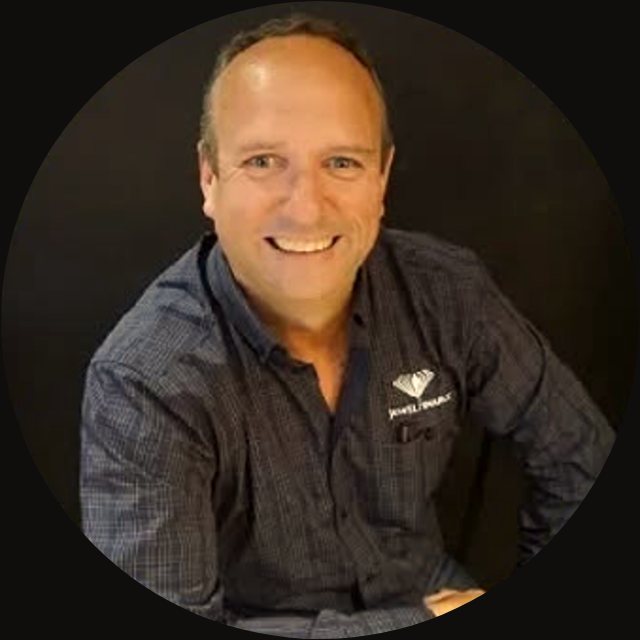 Roger Coffee, Finance broker at Jewel Finance